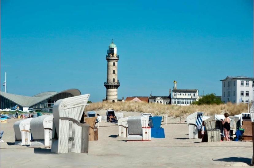 Birnbom Warnemuende Rostock Exterior foto