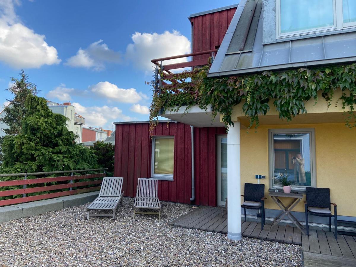 Birnbom Warnemuende Rostock Exterior foto