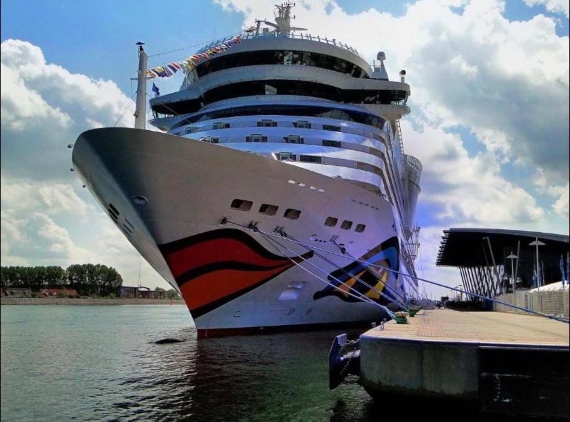 Birnbom Warnemuende Rostock Exterior foto