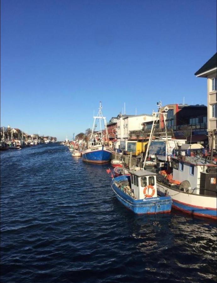 Birnbom Warnemuende Rostock Exterior foto