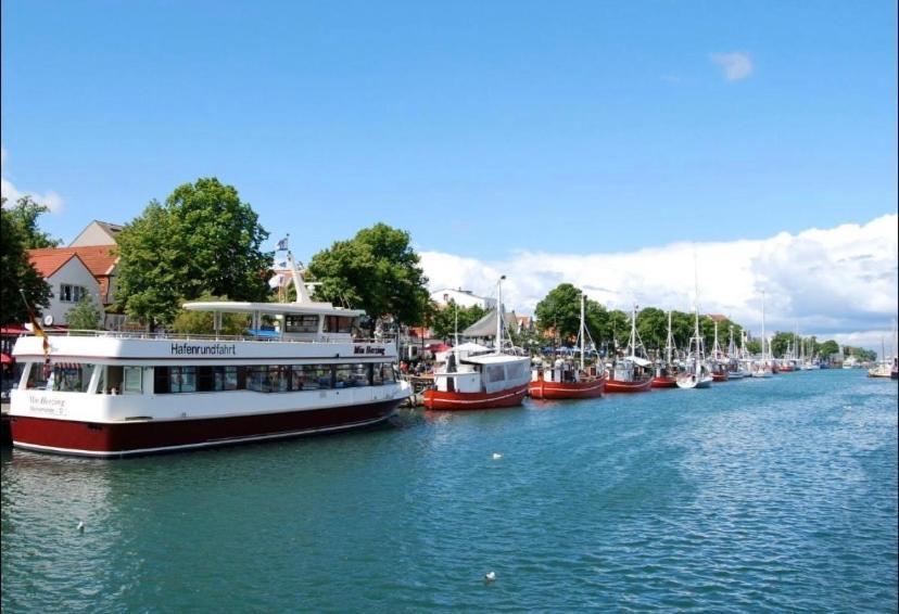 Birnbom Warnemuende Rostock Exterior foto